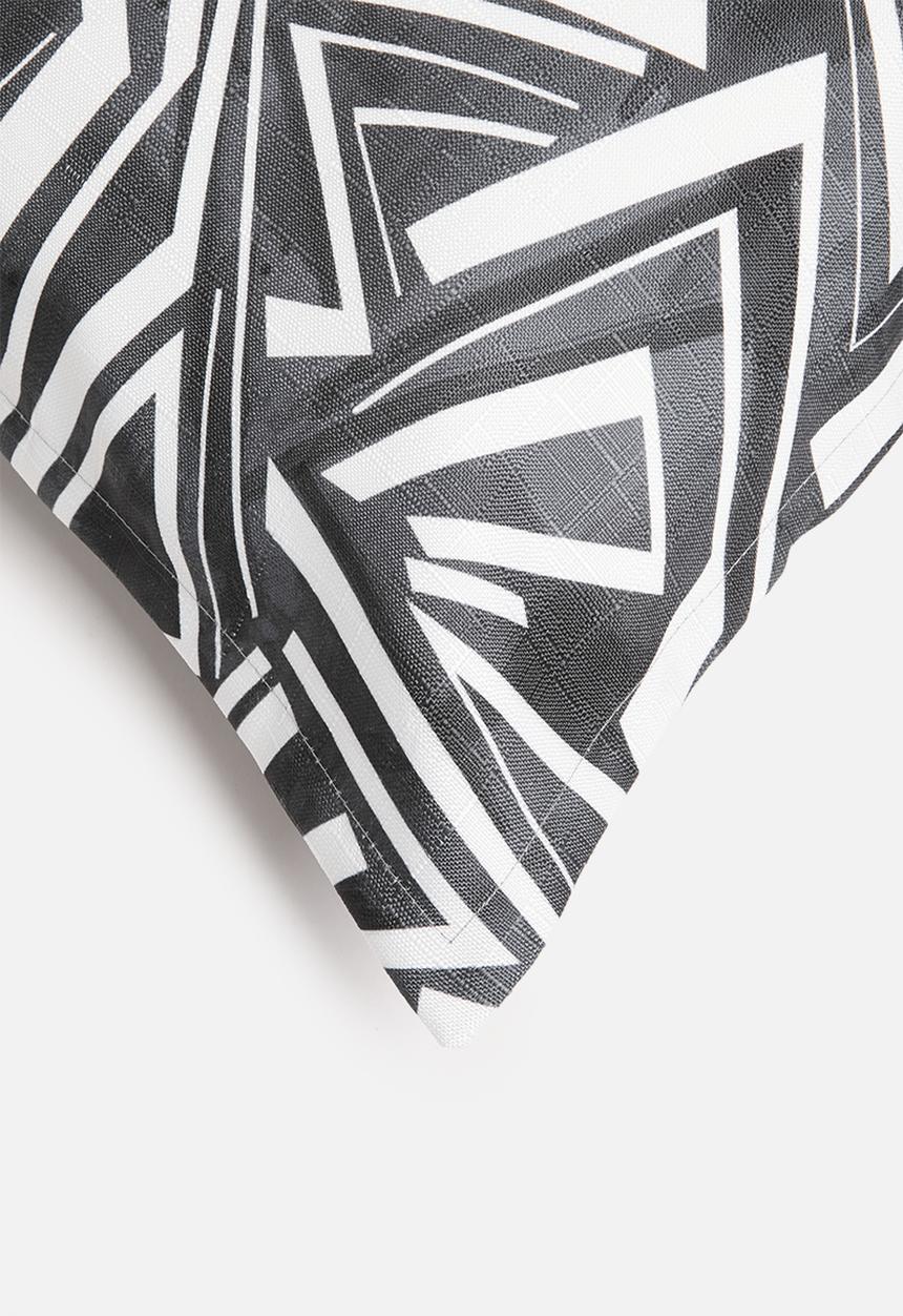 Grey Gardens - Shaded Cushion Cover - Black & White