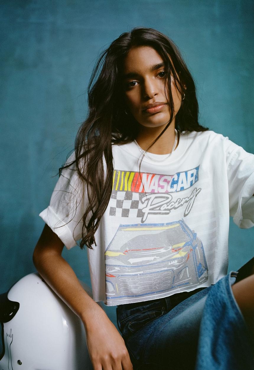 Cotton On - The Oversized Chopped Lcn Tee - Lcn Ncr Nascar Racing/Vintage White