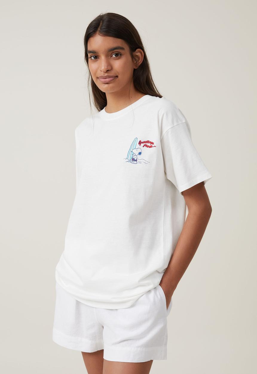 Cotton On - The Oversized Snoopy Tee - Lcn Pea Snoopy Greetings/Vintage White