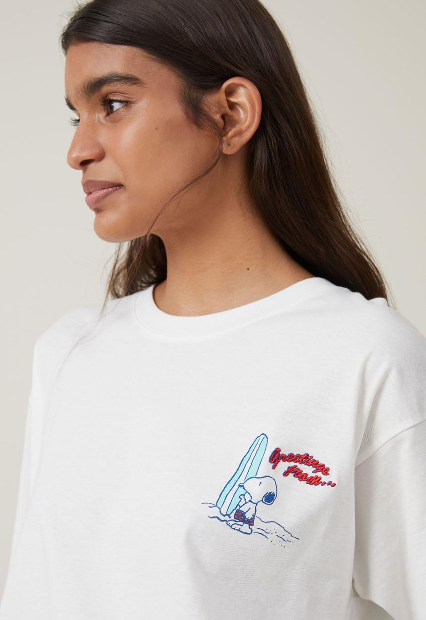 Cotton On - The Oversized Snoopy Tee - Lcn Pea Snoopy Greetings/Vintage White