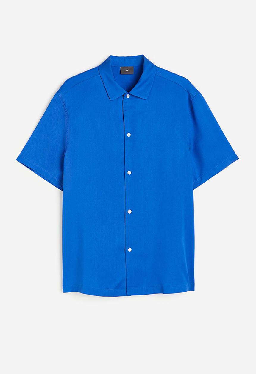 H&M - Regular fit short-sleeved lyocell shirt - bright blue