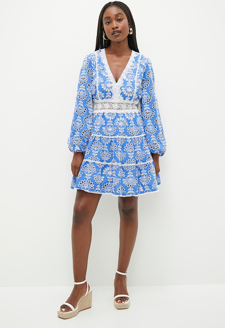 GUESS - Long sleeve isla emb dress - clearly blue 