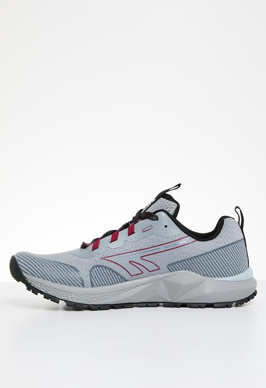 Hi-Tec - Geo nakuru - grey flintstone/black/red