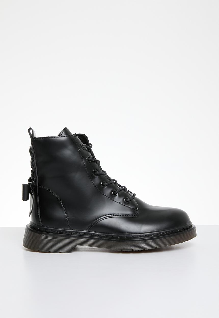 Pop Candy - Lace up side zip boots - black