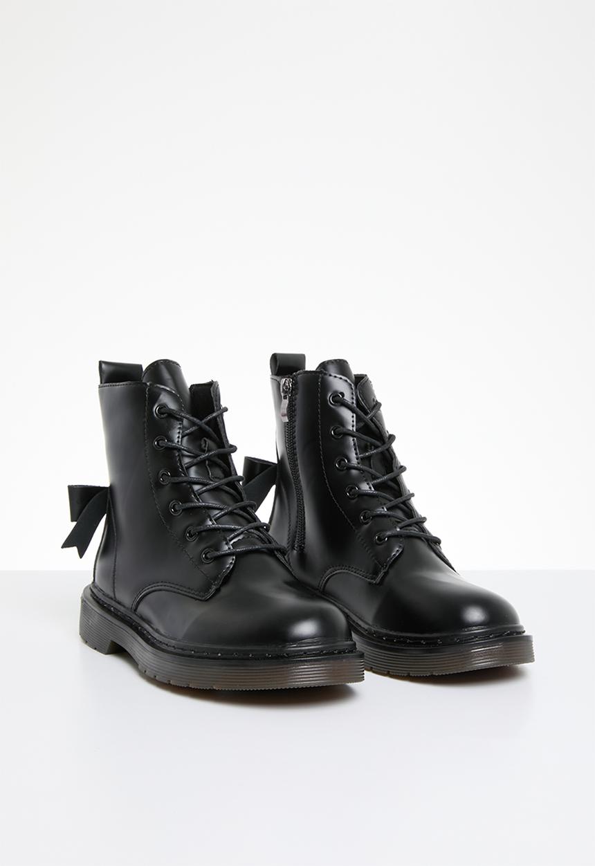 Pop Candy - Lace up side zip boots - black
