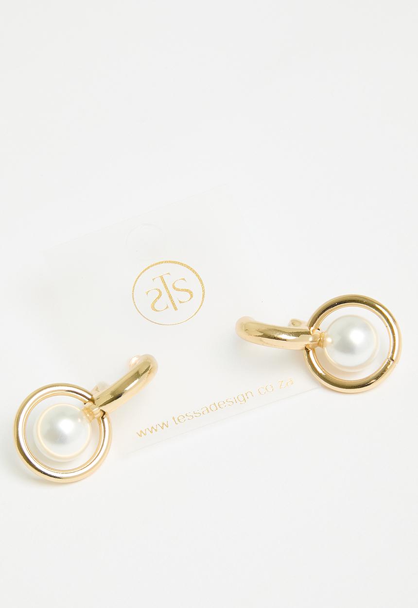 Tessa Design - Hannah ring and pearl earring - gold
