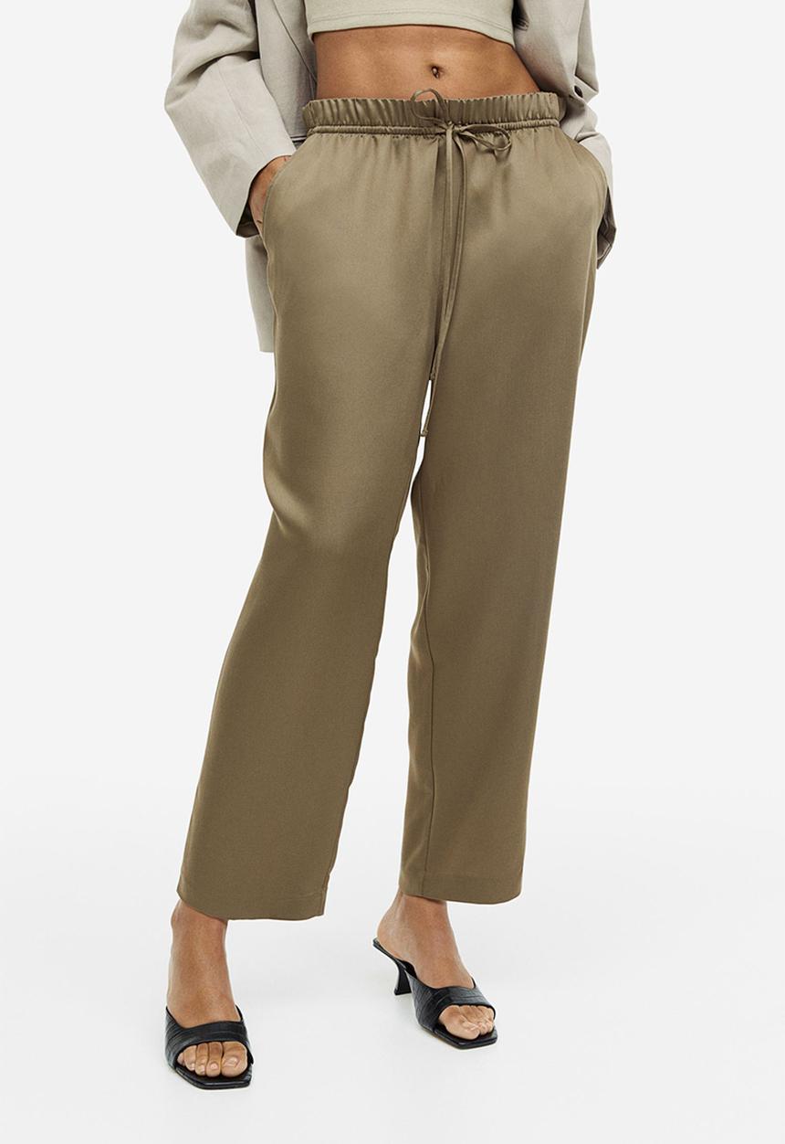 H&M - Lyocell-blend trousers - khaki green 