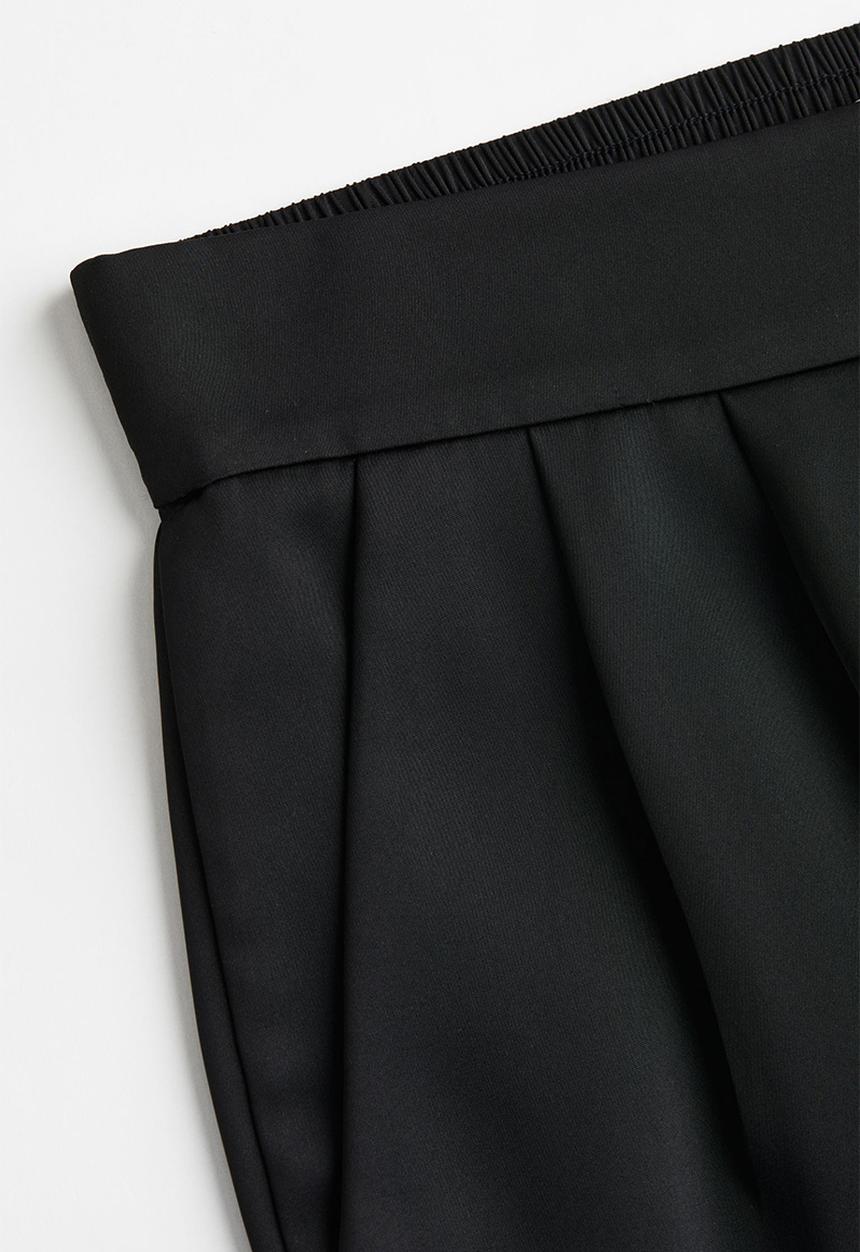 H&M - Satin pull-on shorts - black