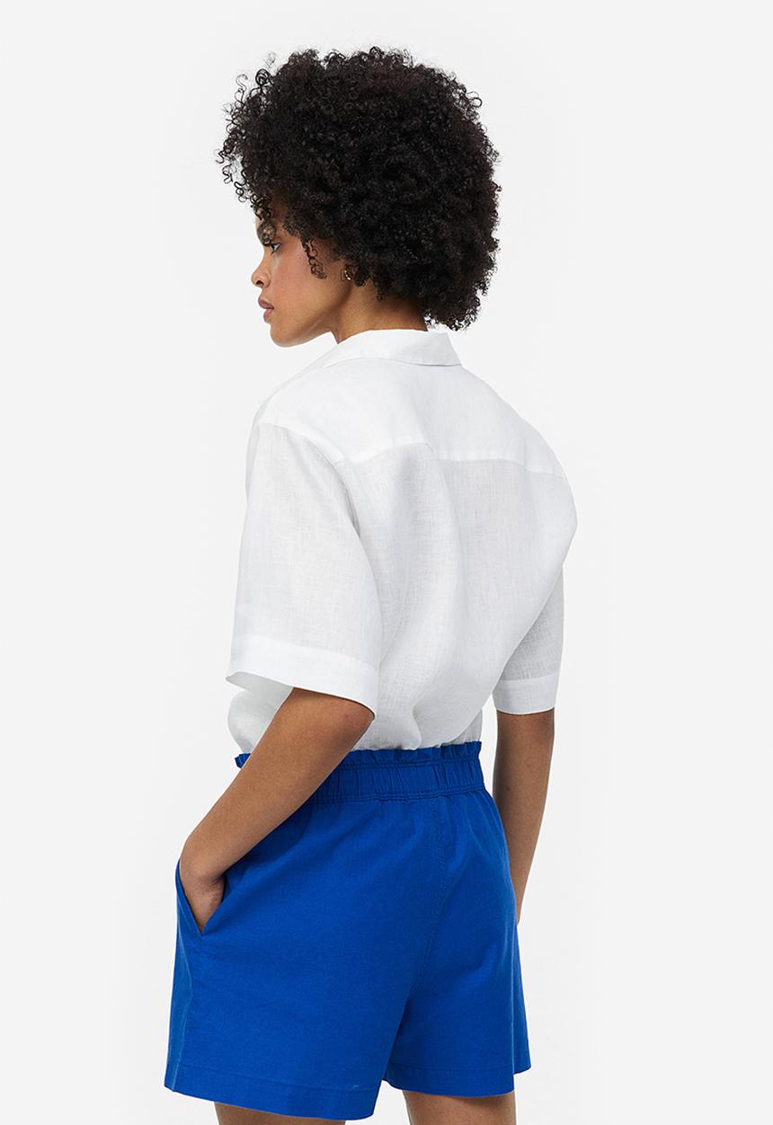 H&M - Linen shorts - bright blue