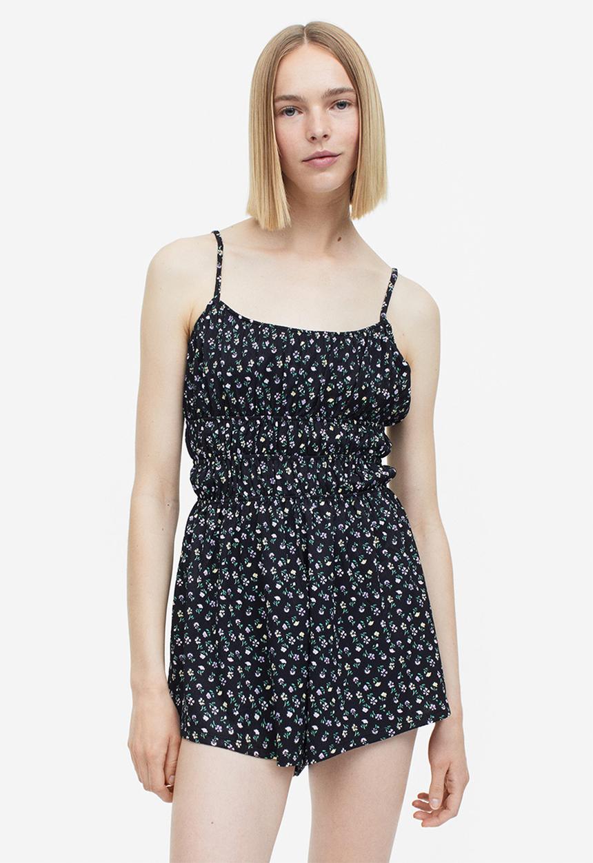 H&M - Crinkled jersey playsuit - black floral 