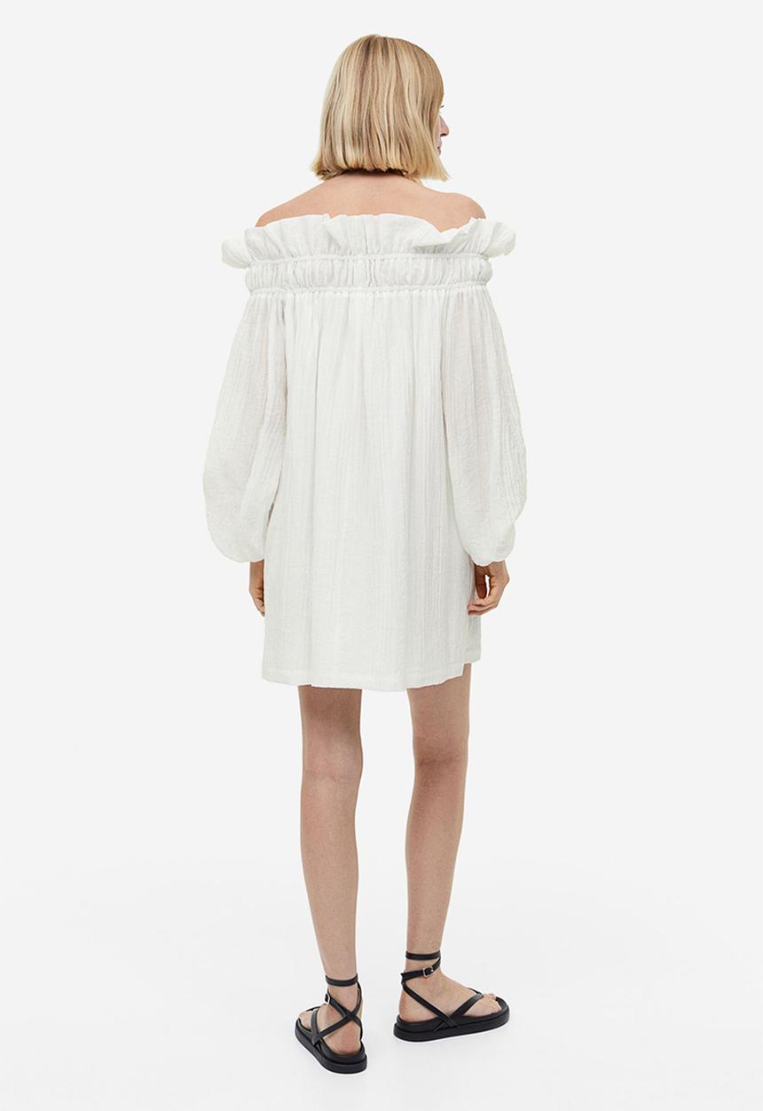 H&M - Oversized off-the-shoulder dress - white
