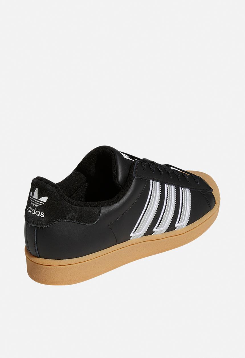 adidas Originals - Superstar - core black/silver metallic/gum