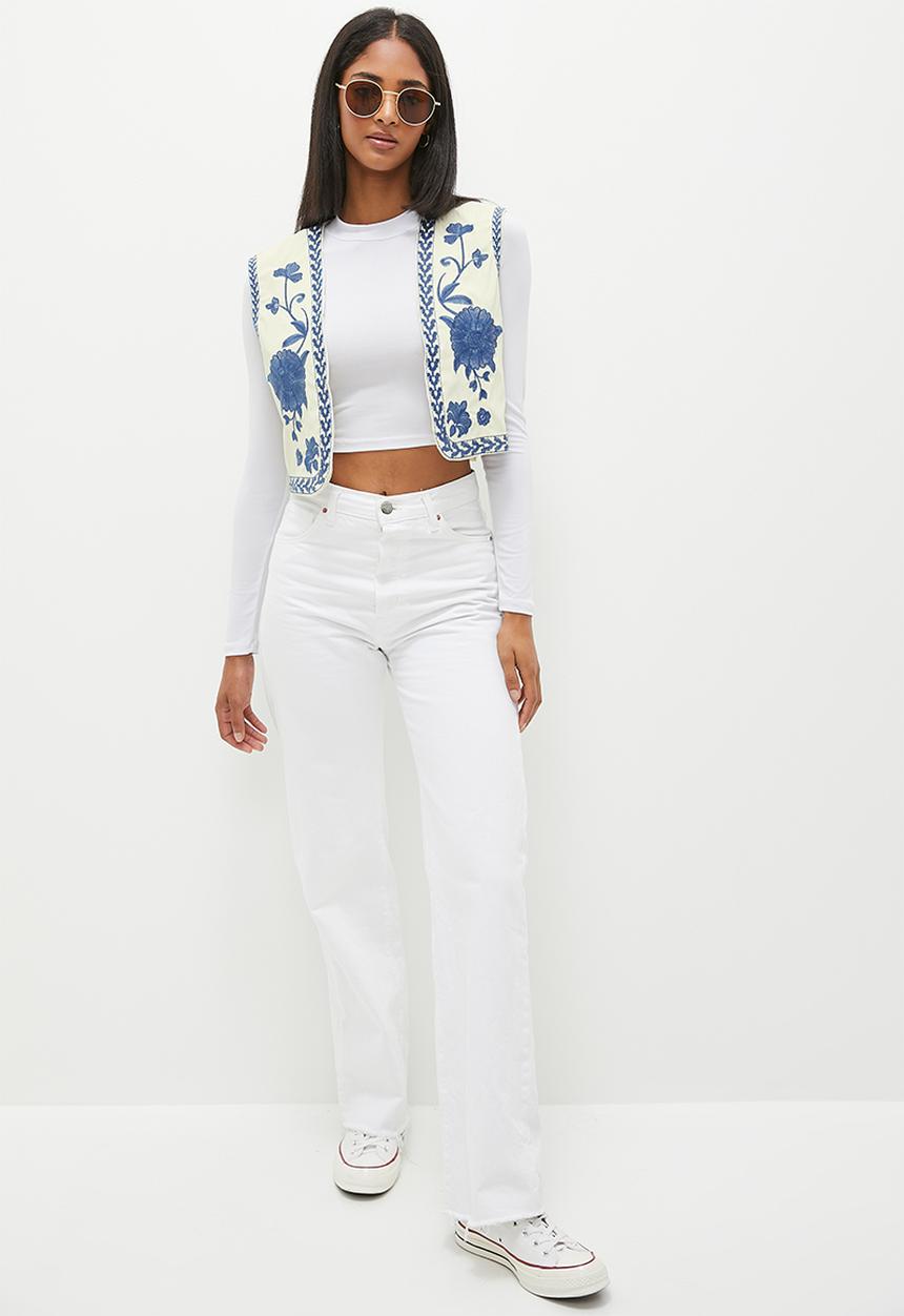 dailyfriday - Embroidery waistcoat - ecru & blue