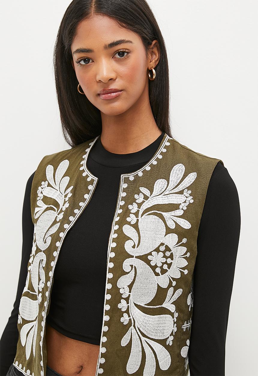 dailyfriday - Embroidery waistcoat - choc & ecru