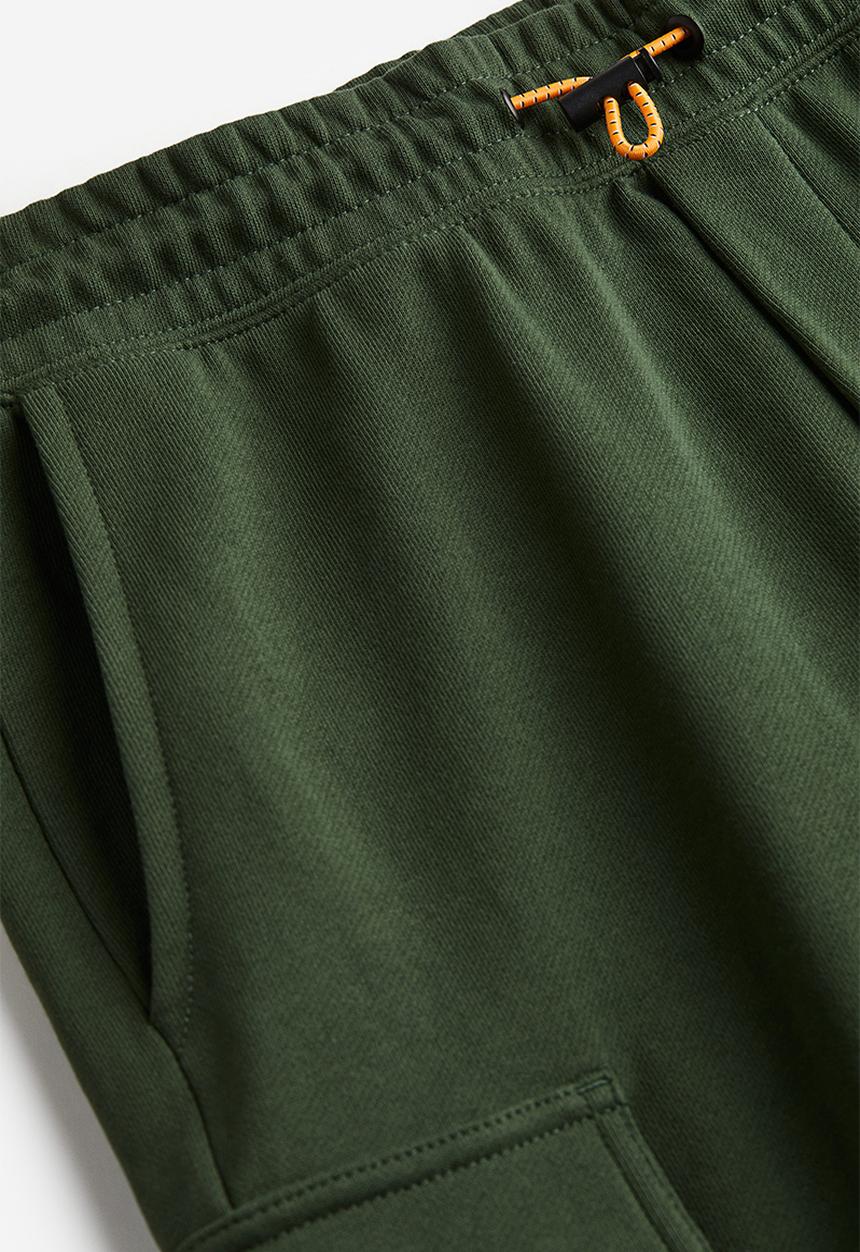 H&M - Relaxed fit cargo sweat shorts - dark green
