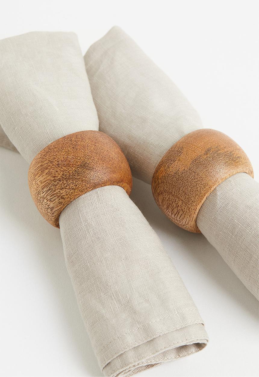 H&M - 2-Pack wooden napkin rings - beige