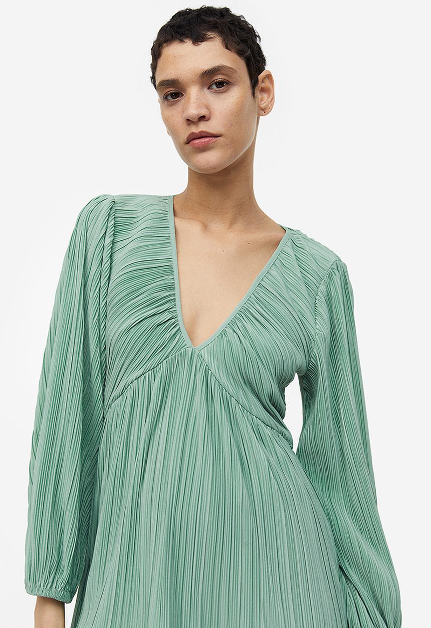H&M - Pleated jersey dress - green