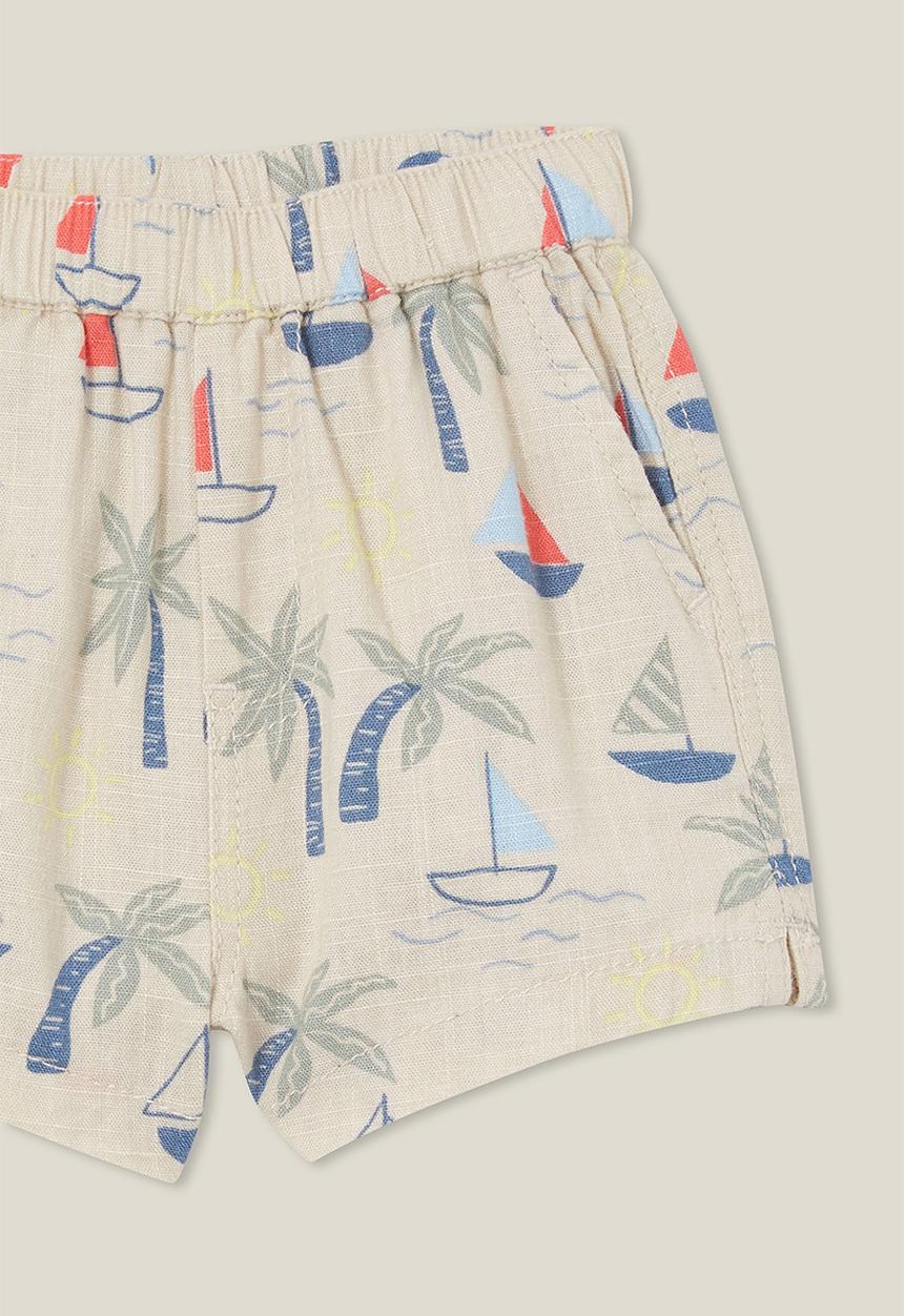 Cotton On - Walter short - rainy day/sail away