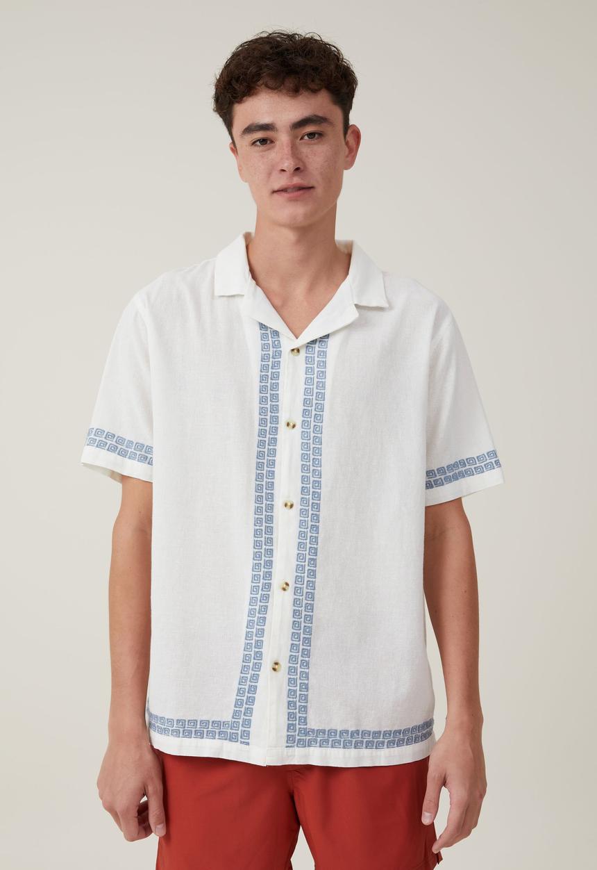 Cotton On - Cabana short sleeve shirt - light blue border 