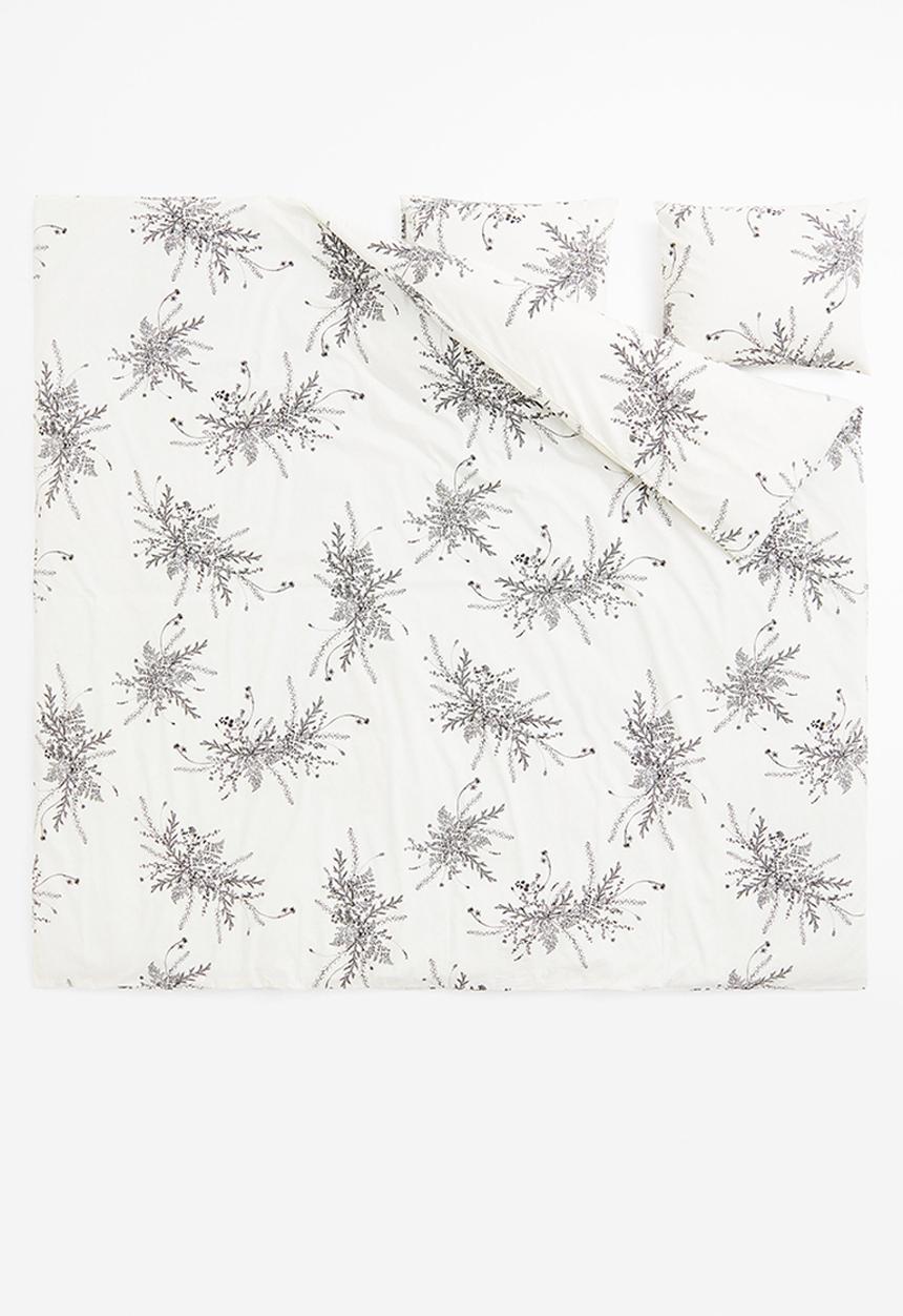 H&M - Patterned double/king size duvet cover set - white