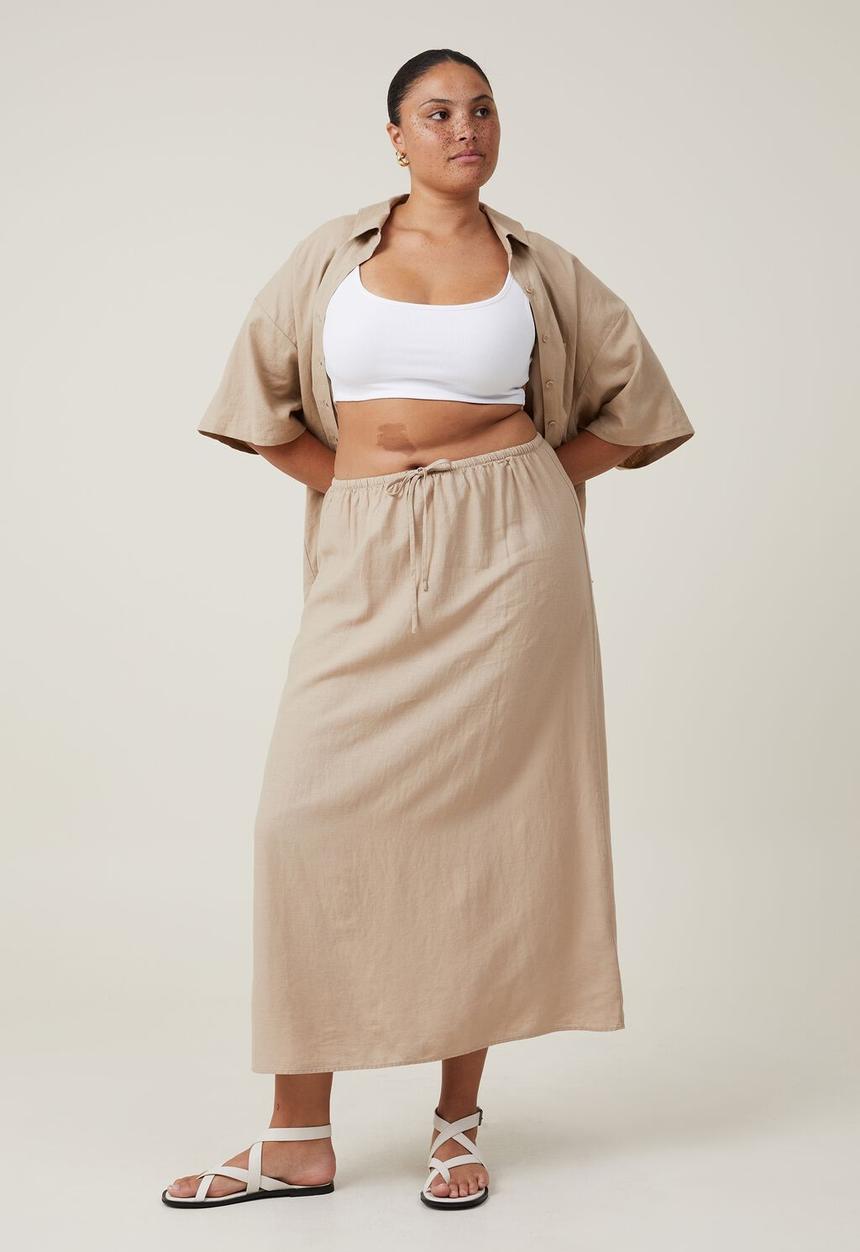 Cotton On - Plus Haven Maxi Slip Skirt - Mid Taupe
