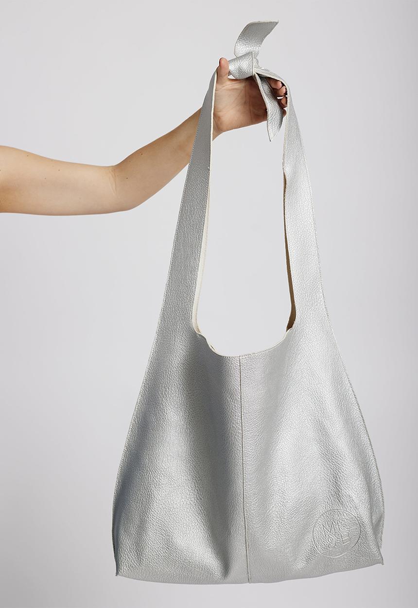 Me&B - The tie shoulder tote - silver