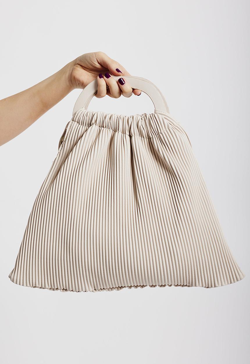 Me&B - The holiday clutch bag - stone