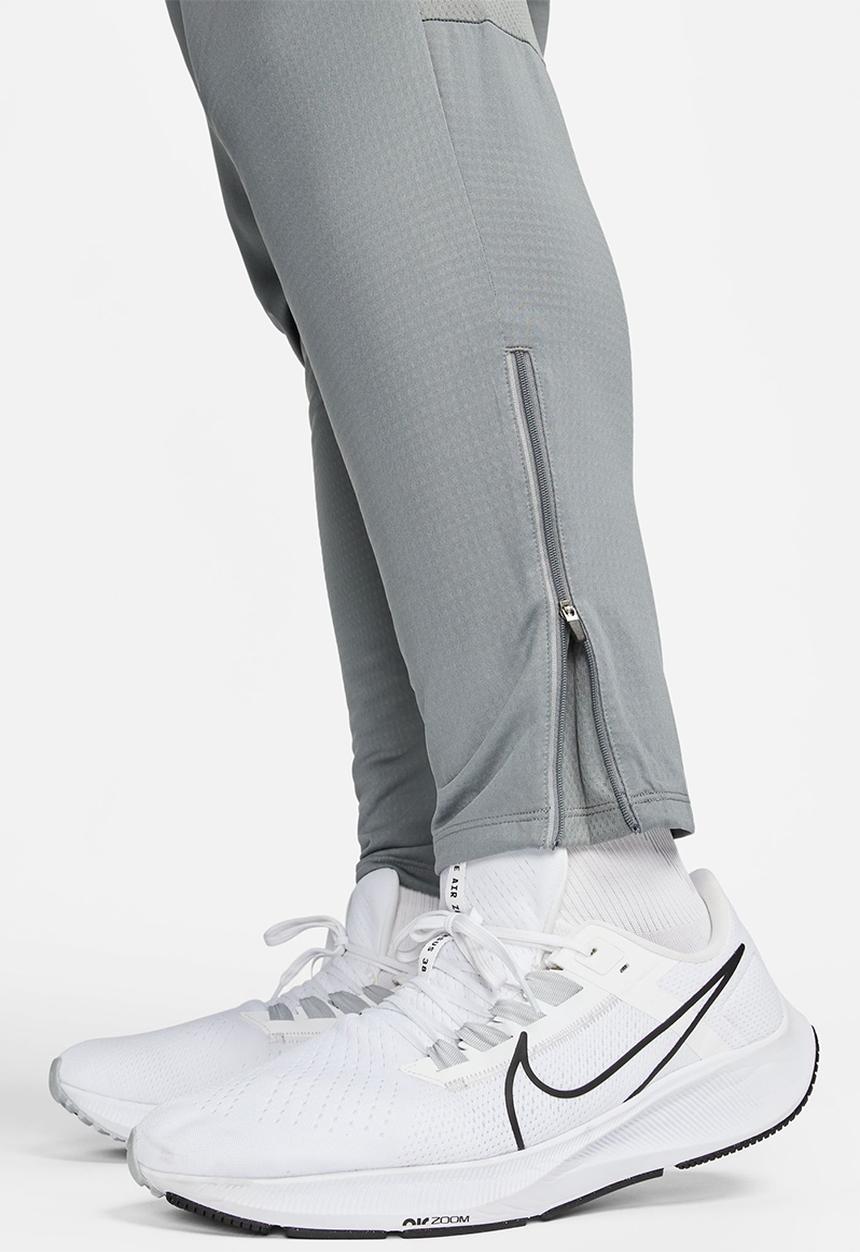 Nike - Phenom Dri-FIT knit running trousers - smoke grey 