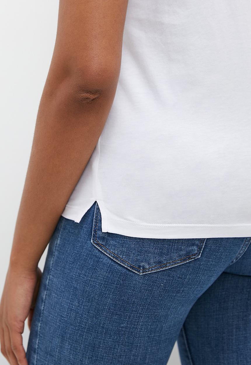 GUESS - Short sleeve cn shaded logo tee - pure white