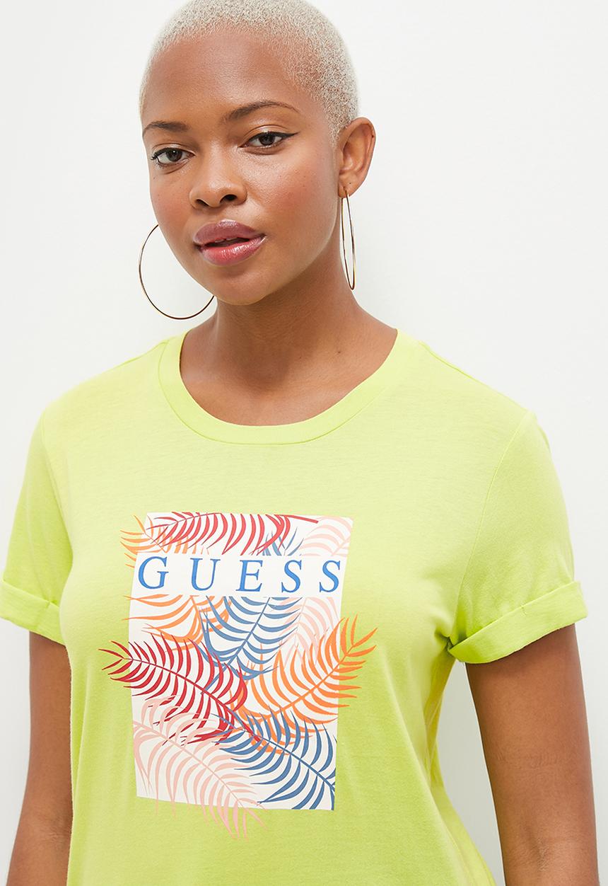 GUESS - Short sleeve guess palm tee - dusty kiwi