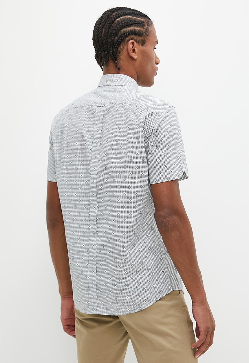 Ben Sherman - Geo tile short sleeve shirt - indigo