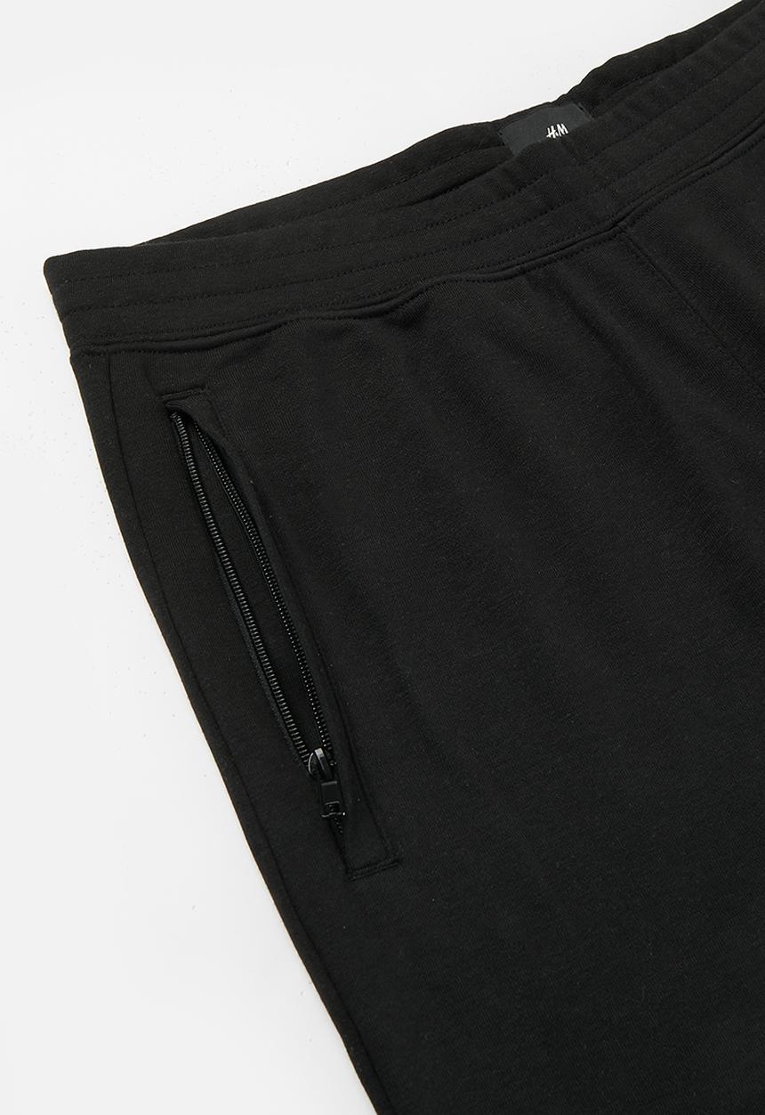 H&M - Coolmax® shorts - black