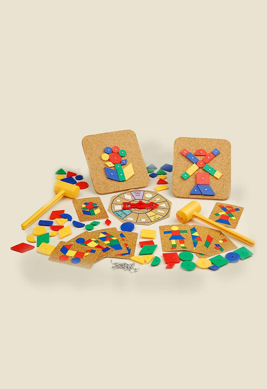 Greenbean Learning - Hammer & nails – fine motor game – 159 pieces - multi