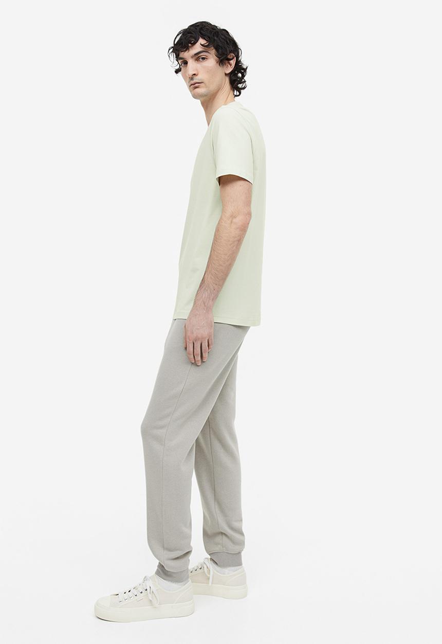 H&M - Slim fit round-necked t-shirt - green