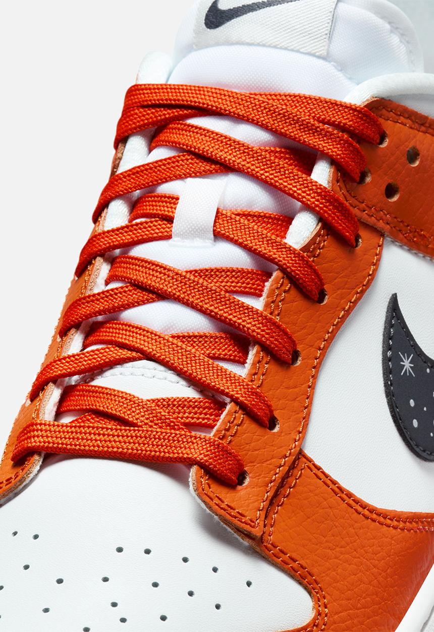 Nike - Dunk Low