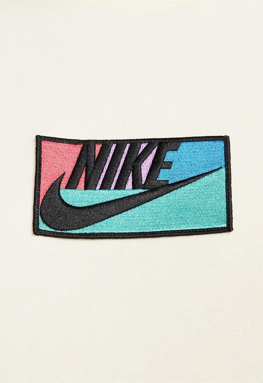 Nike - M nk club+ bb crew patch gx - cream 