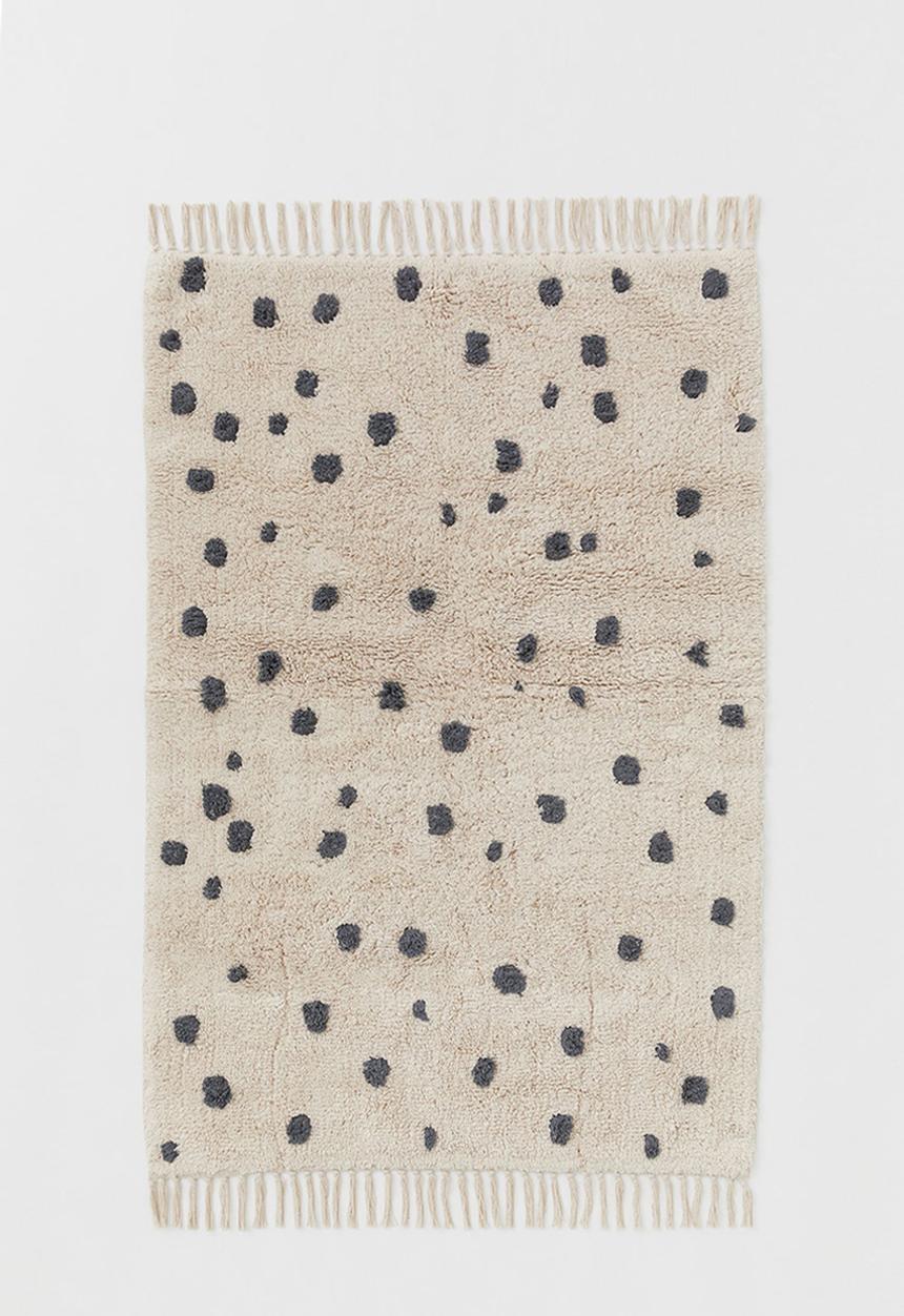 H&M - Spotted cotton rug - light beige & grey spotted