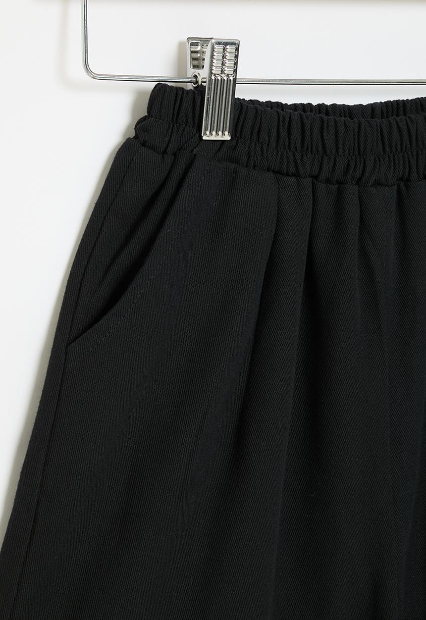 Pop Candy - Elastic waist shorts-black