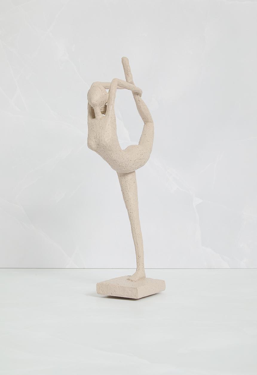 H&S - Yoga Lady Figure - Sand