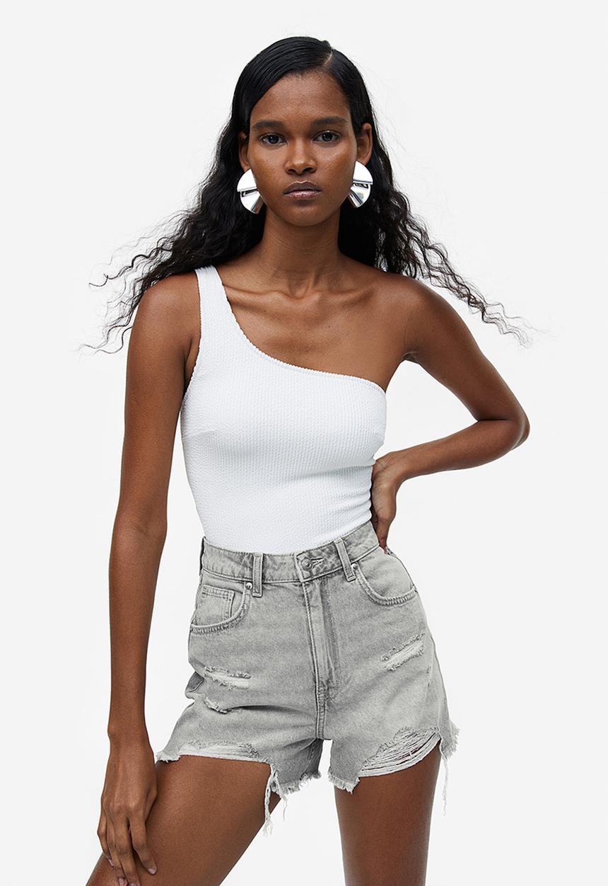 H&M - High-waisted denim shorts - light grey 