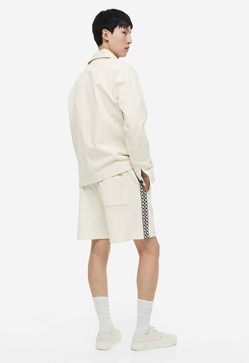 H&M - Relaxed fit jacquard-weave shorts - cream