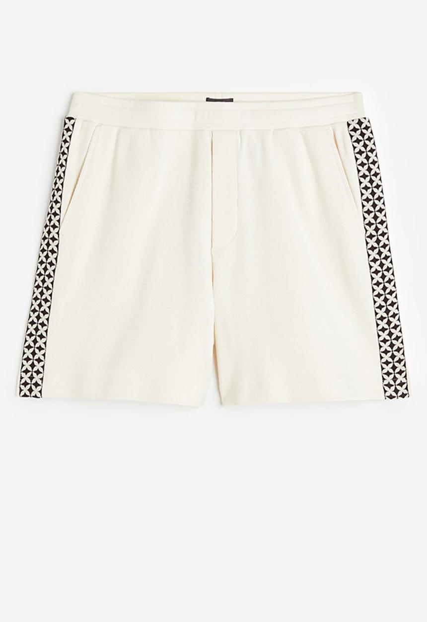 H&M - Relaxed fit jacquard-weave shorts - cream