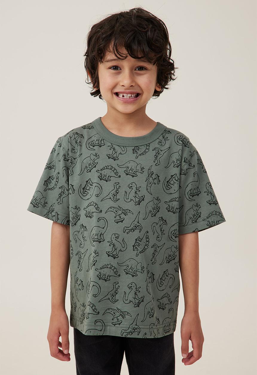 Cotton On - Jonny short sleeve print tee - swag green/dino yardage