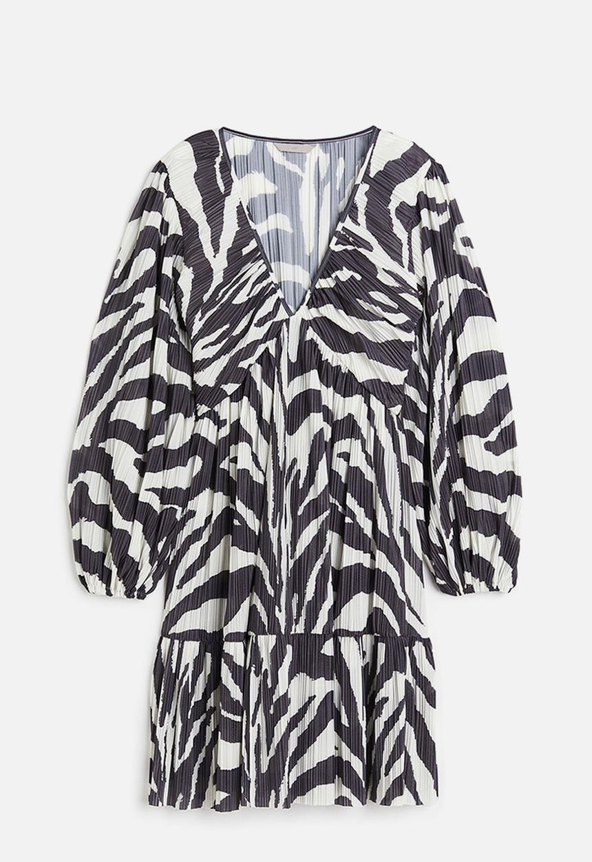 H&M - Pleated jersey dress - dark grey/zebra print