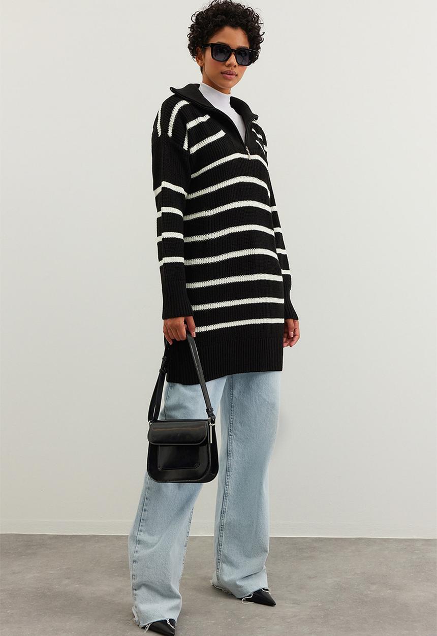Trendyol - Striped zippered collar sweater - black