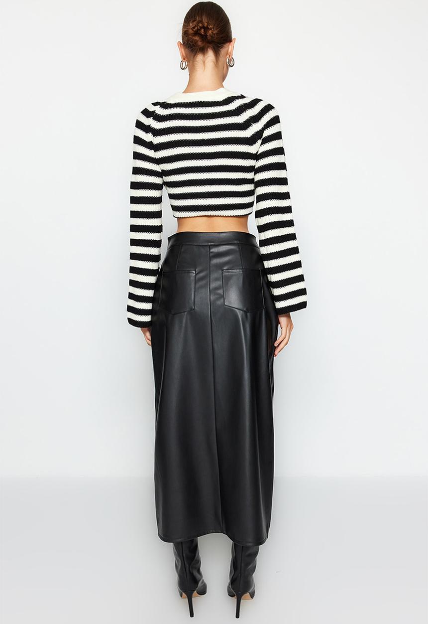 Trendyol - Faux leather maxi skirt with slit detail - black