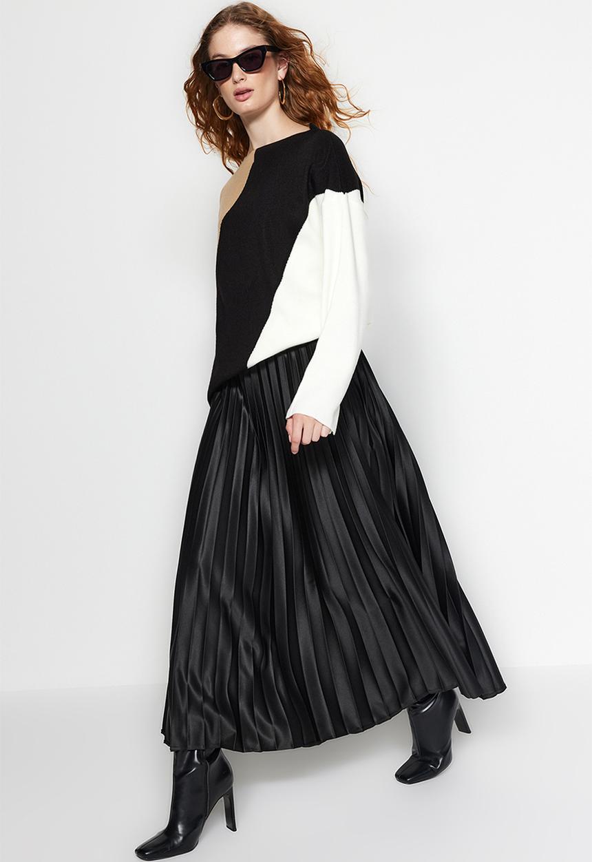 Trendyol - Pleated woven skirt - black