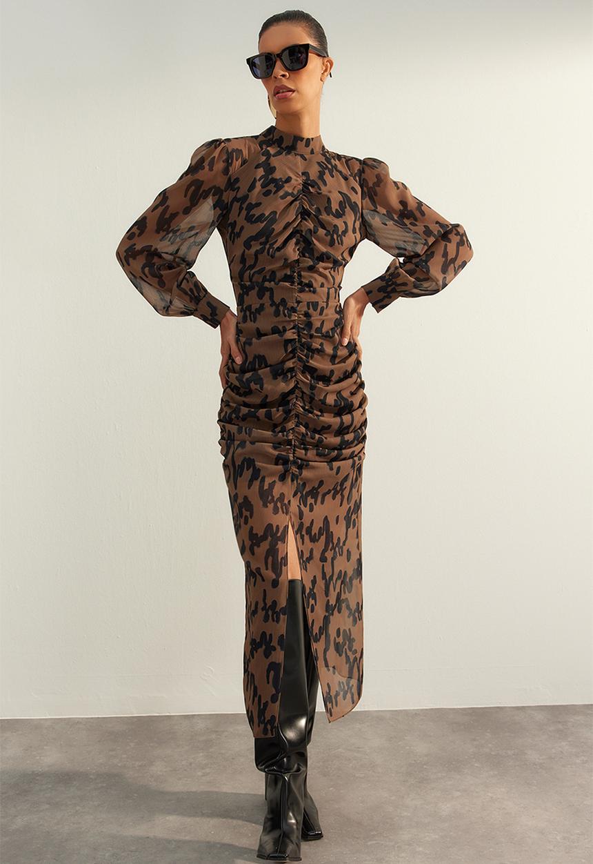 Trendyol - Bateau neck dress - brown
