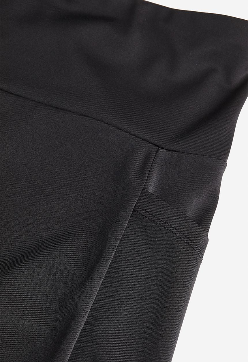 H&M - Pocket-detail cycling shorts - black