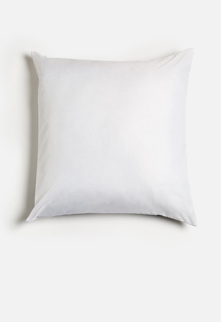Sixth Floor - Nope printed cushion